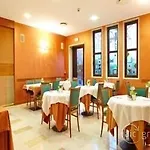 호텔 Primhotel 4*
